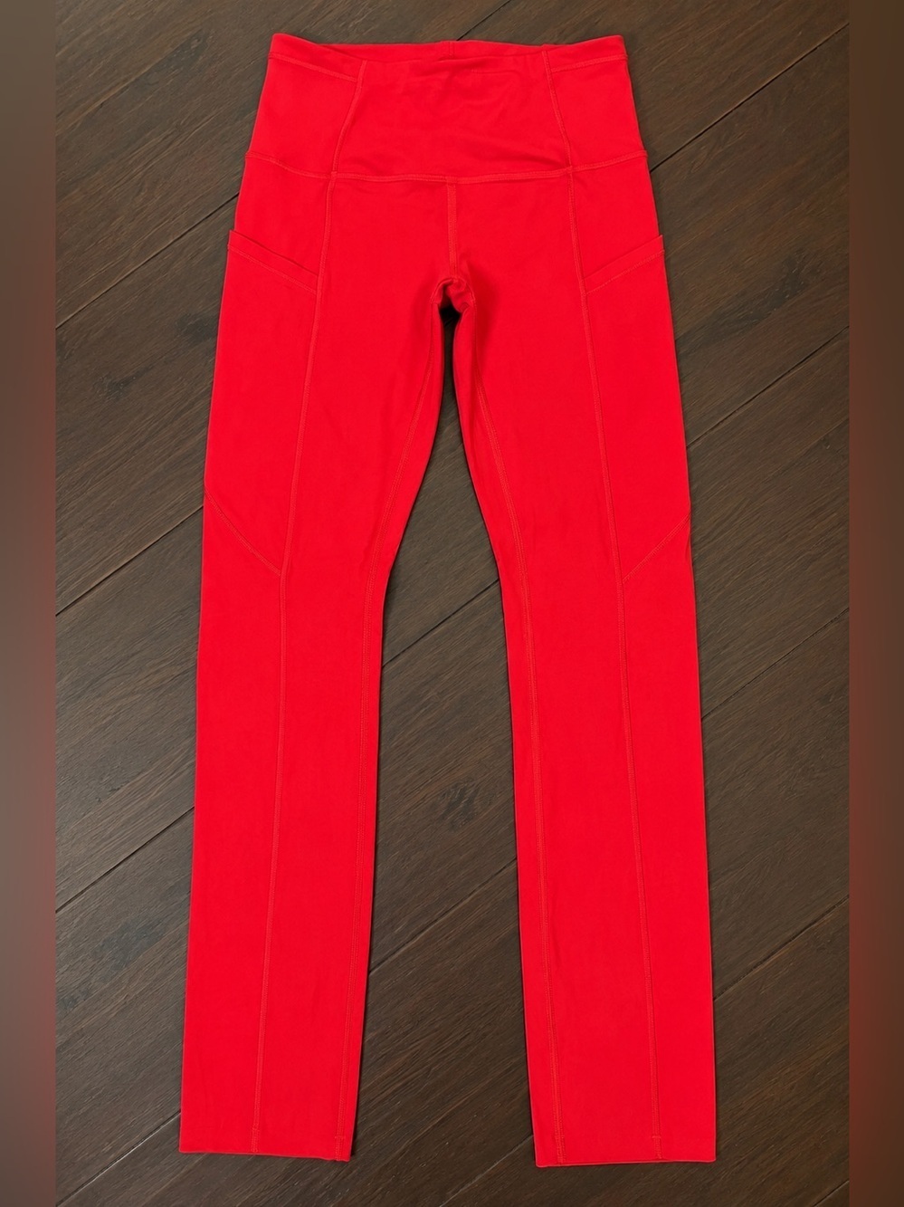 Lululemon Fast & Free Tights with drop in side pockets red Leggings Sz 0